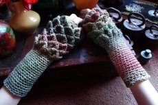 Armwarmers and fingerless mittens